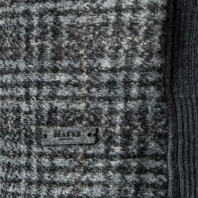 Maerz Weste 528701/596 Strickweste, Schurwolle, Dunkelgrau kariert, Dunkelgrau 6 Maerz Weste 528701/596 Strickweste, Schurwolle, Dunkelgrau kariert, Dunkelgrau – Bild 4